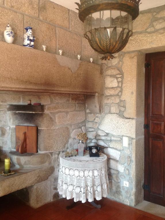 パレーデス・デ・コウラ Casa Boavistaヴィラ 部屋 写真
