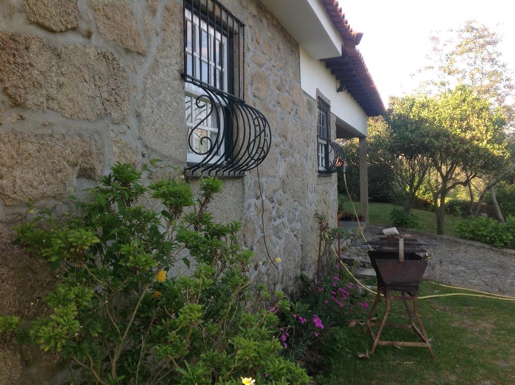 パレーデス・デ・コウラ Casa Boavistaヴィラ エクステリア 写真