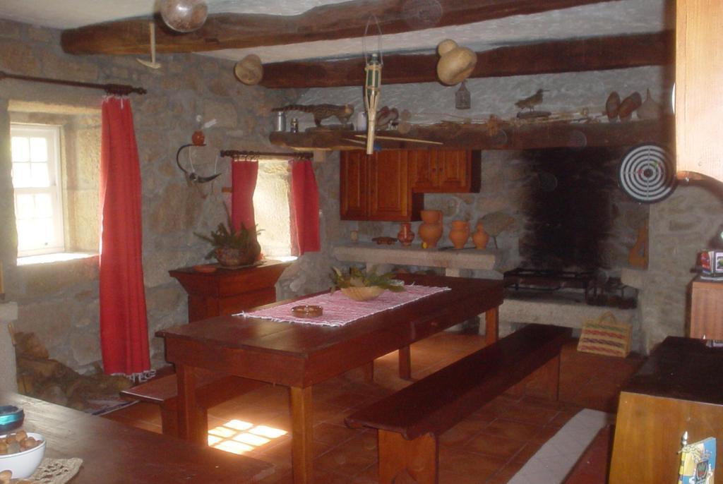 パレーデス・デ・コウラ Casa Boavistaヴィラ 部屋 写真