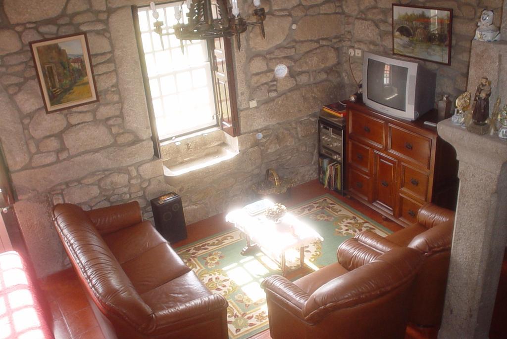 パレーデス・デ・コウラ Casa Boavistaヴィラ 部屋 写真